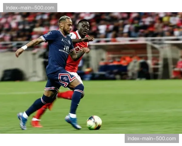 法国足球金融监察机构发布报告，显示法甲俱乐部整体负债率呈下降趋势